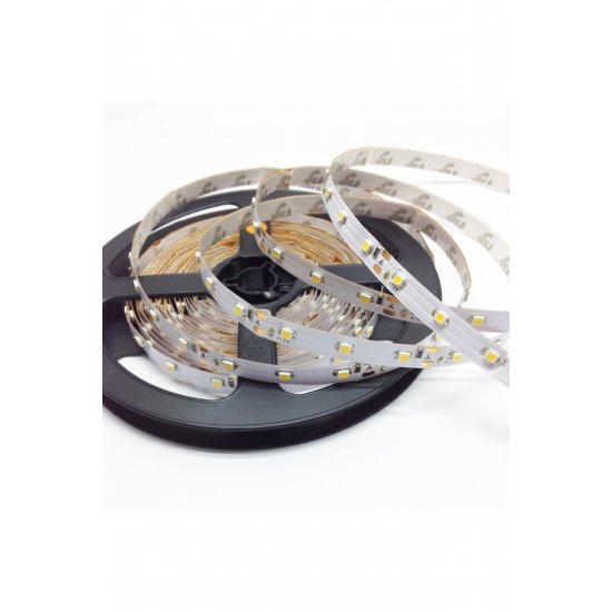 Ταινία LED RGB 5 μέτρων, 300 LED, με τροφοδοτικό και τηλεχειριστήριο Ταινία LED RGB 5 μέτρων, 300 LED, με τροφοδοτικό και τηλεχειριστήριο